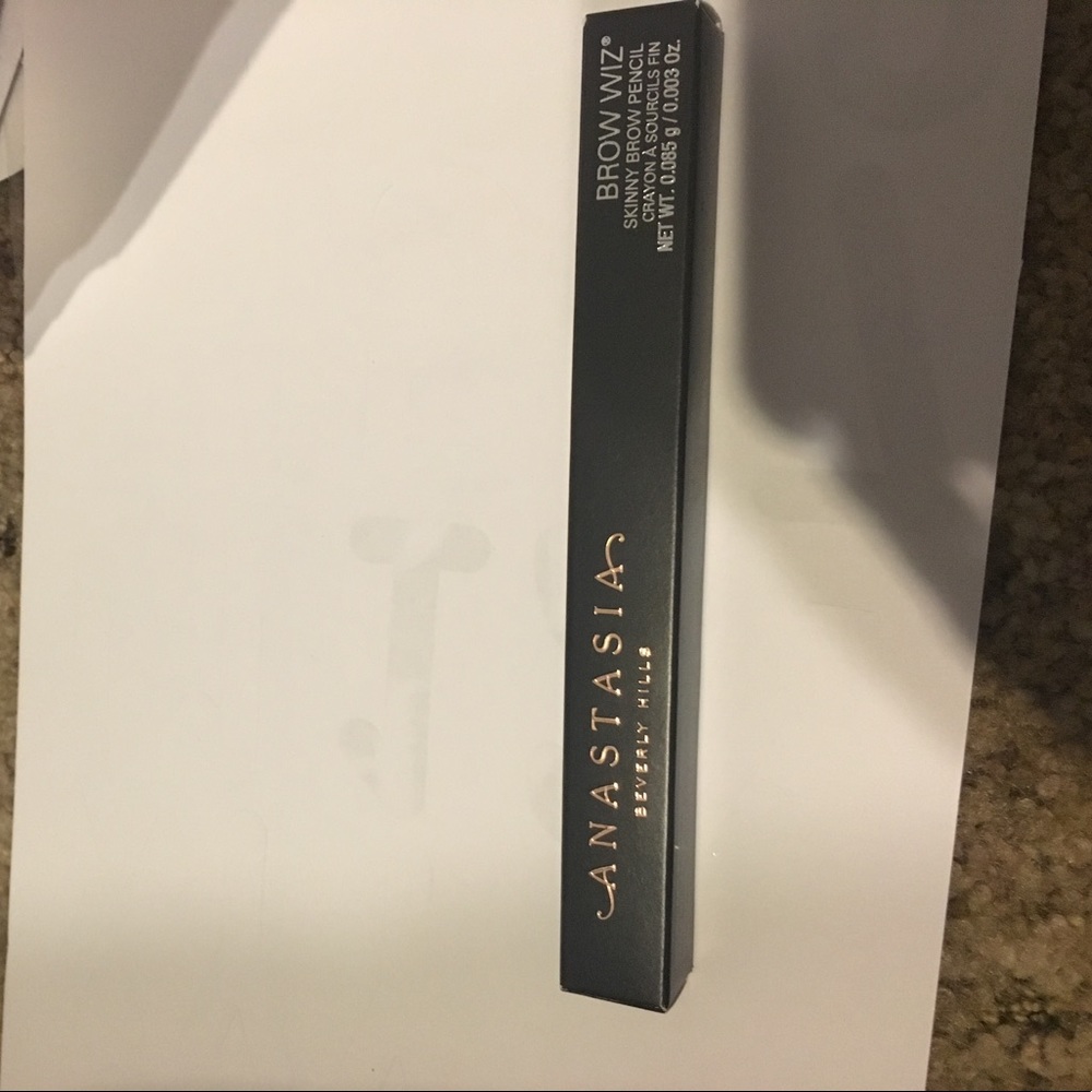 Anastasia brow wiz