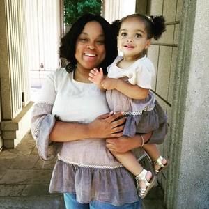 Meet your Posher, Angela