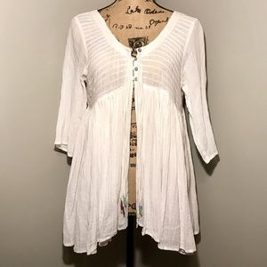 O'NEIL Boho Flowy 4-Button Highlow Blouse Size Lg