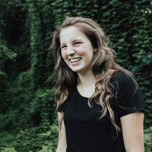 Meet your Posher, Tiffany