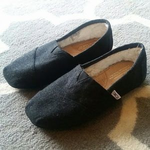 Black TOMS Shoes