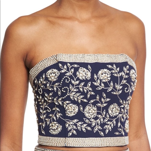 NWT Alice & Olivia Crepe Beaded Pearl Crop Top, 2 - Picture 5 of 6