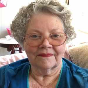 Meet your Posher, Tonya