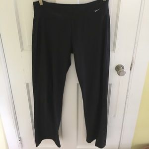 Nike Dri Fit Straight Leg Pants (Training Pants)