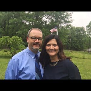 Meet your Posher, Edwana