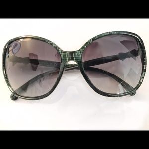 Chanel Dark Green Bow Sunglasses 5205