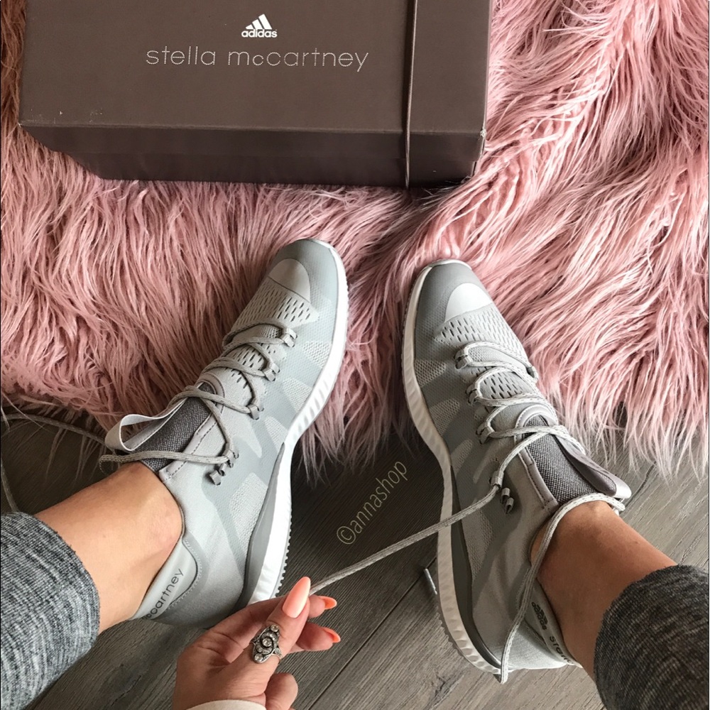 ☀️HP☀️NWT adidas Stella McCartney trainer - Picture 3 of 8