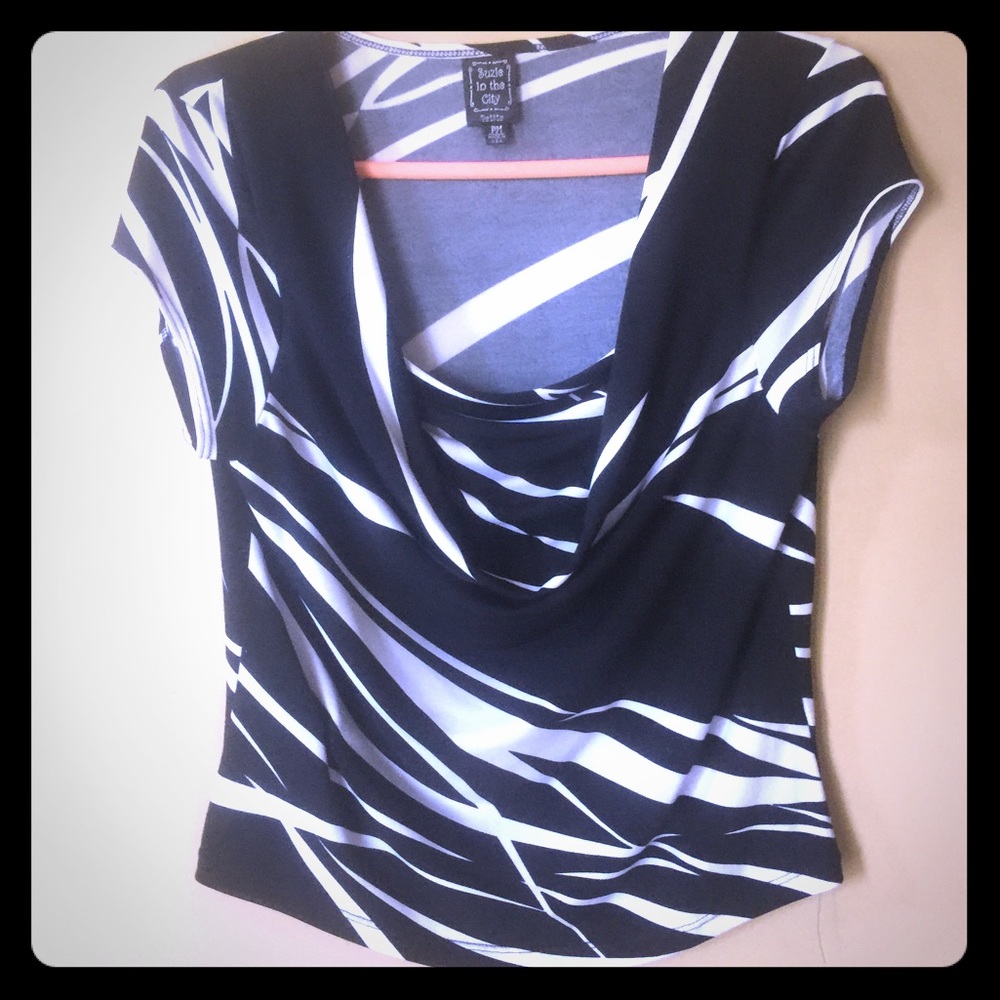 COW NECK GRAPHIC PRINT TOP