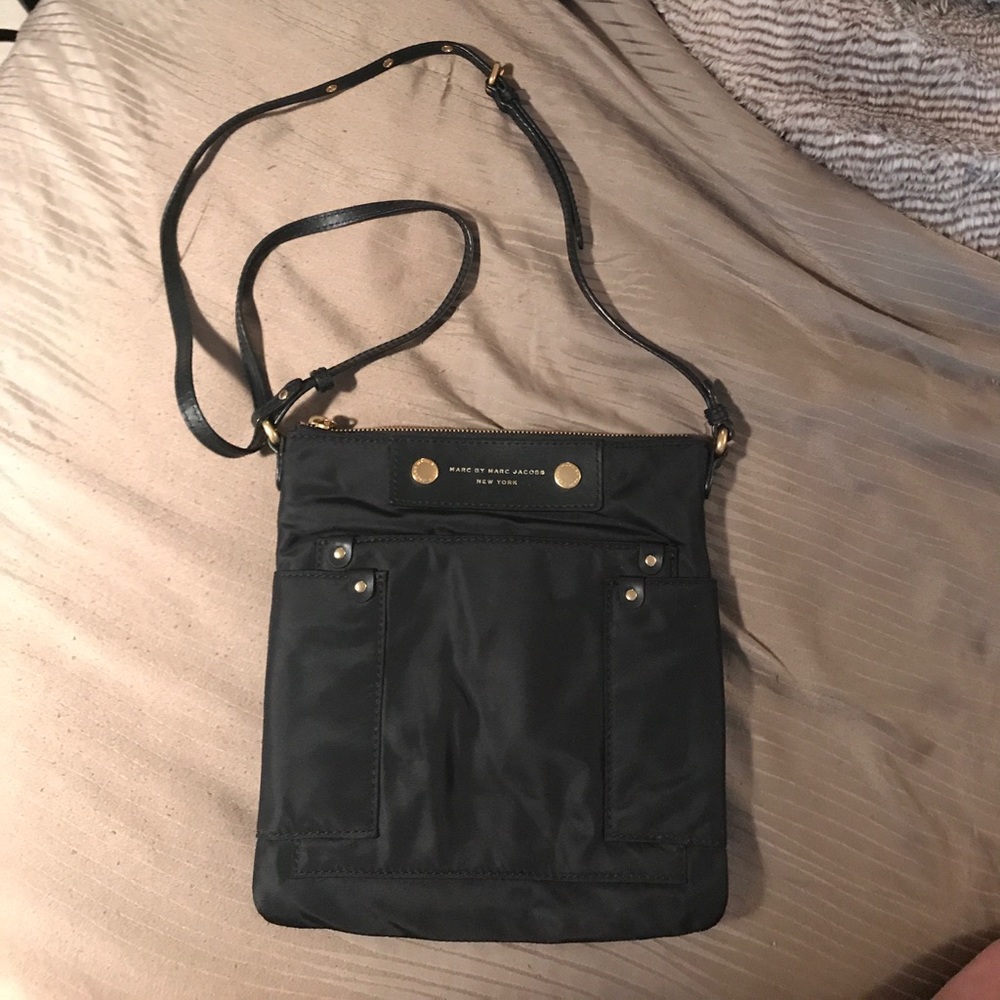 Marc Jacobs cross body bag