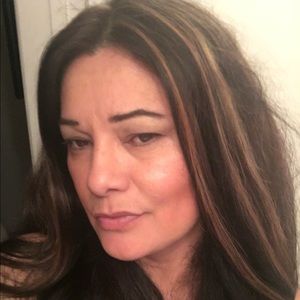 Meet your Posher, Consuelo