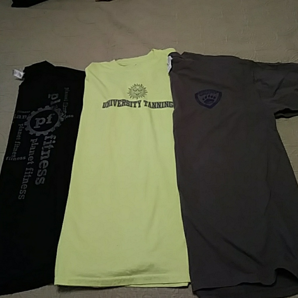T-shirts 🎉SOLD🎉