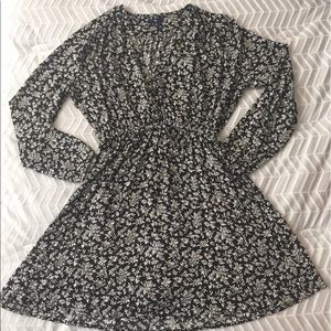 Gap size small printed dress
