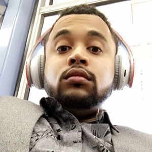 Meet your Posher, Chavez