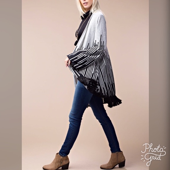 Gorgeous Gray/Black Cardigan - Picture 5 of 5