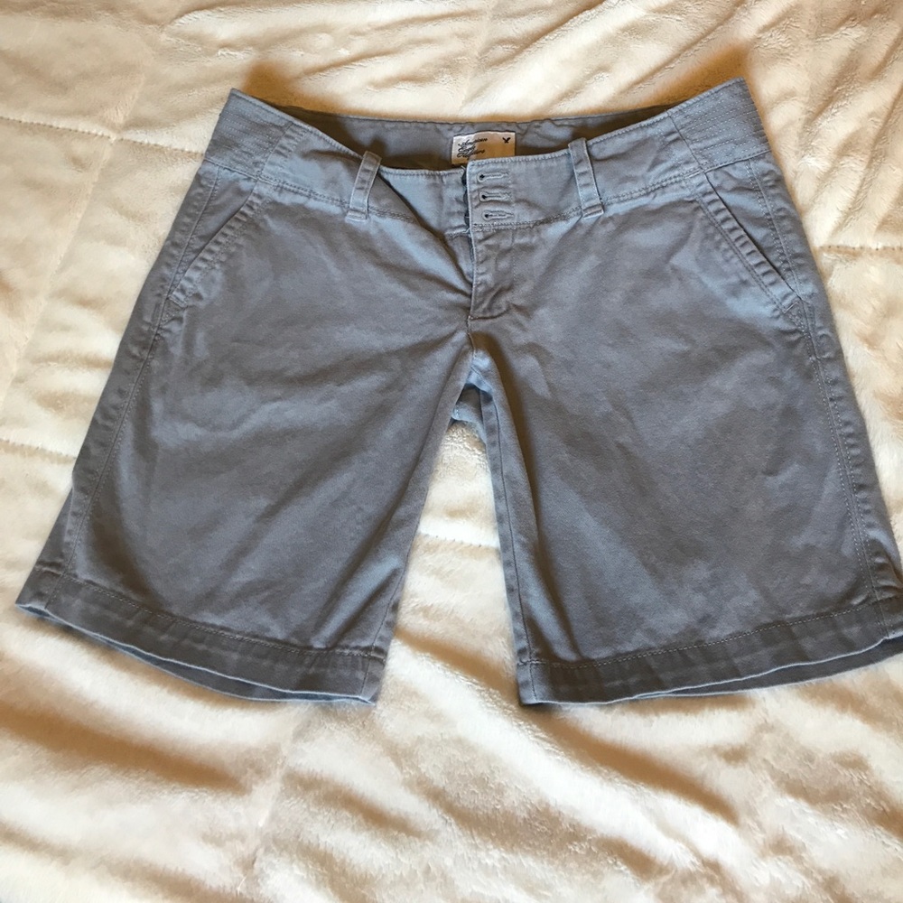 Gray American Eagle Bermuda shorts