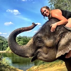 Meet your Posher, Devon