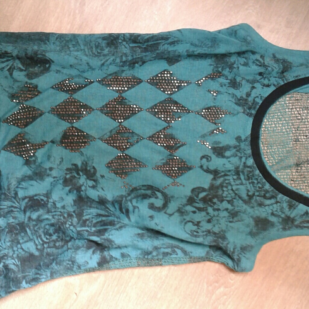 Miss me green tank top