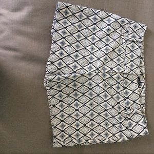 Blue jacquard printed shorts