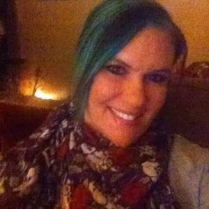 Meet your Posher, April