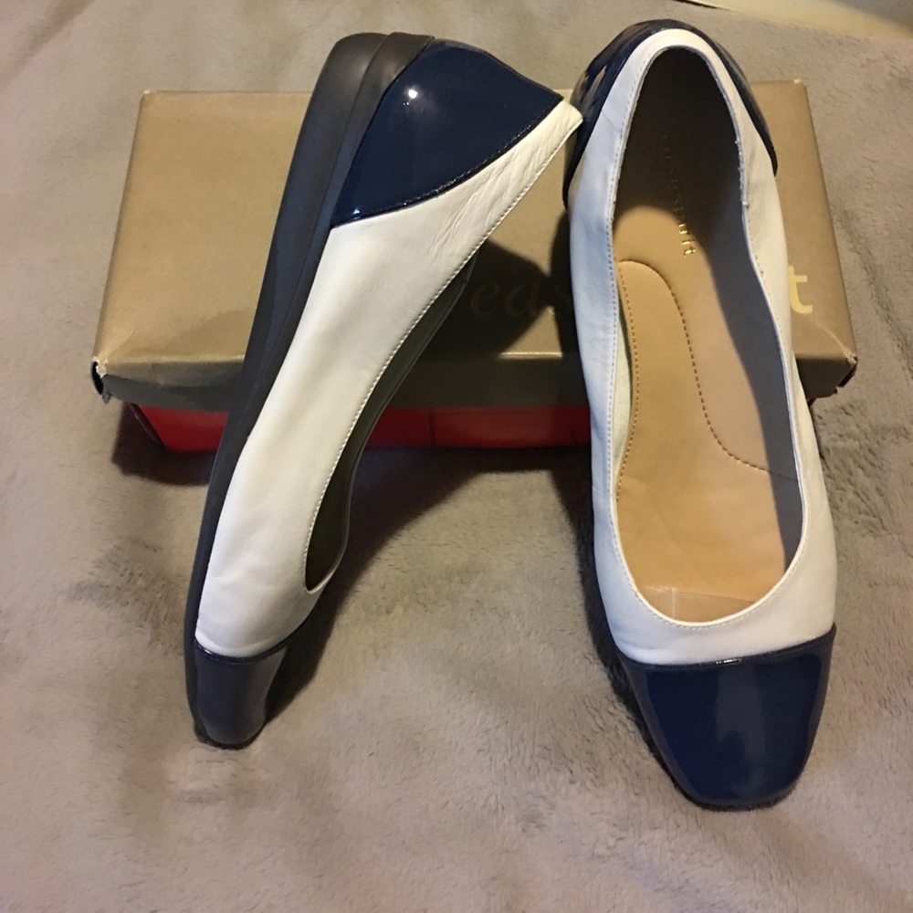 Easy Spirit(Spectators)