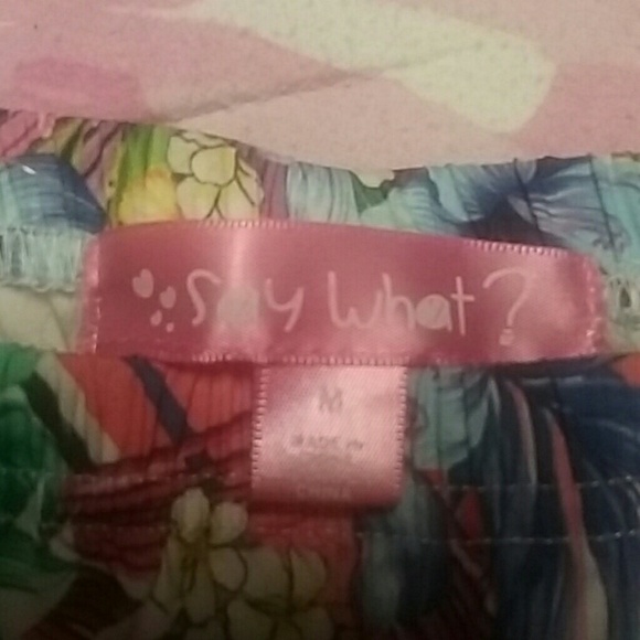 Girls shorts - Picture 2 of 3