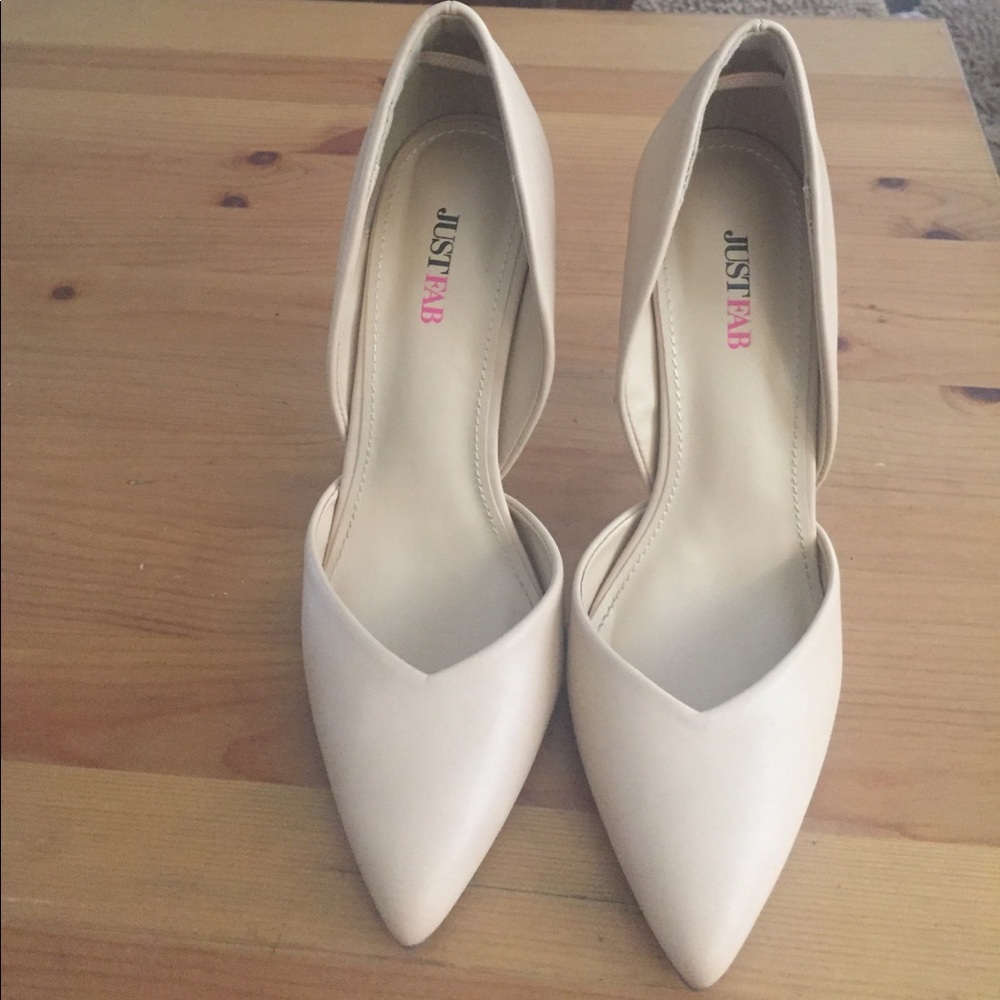 Justfab Pointed Toe Pumps