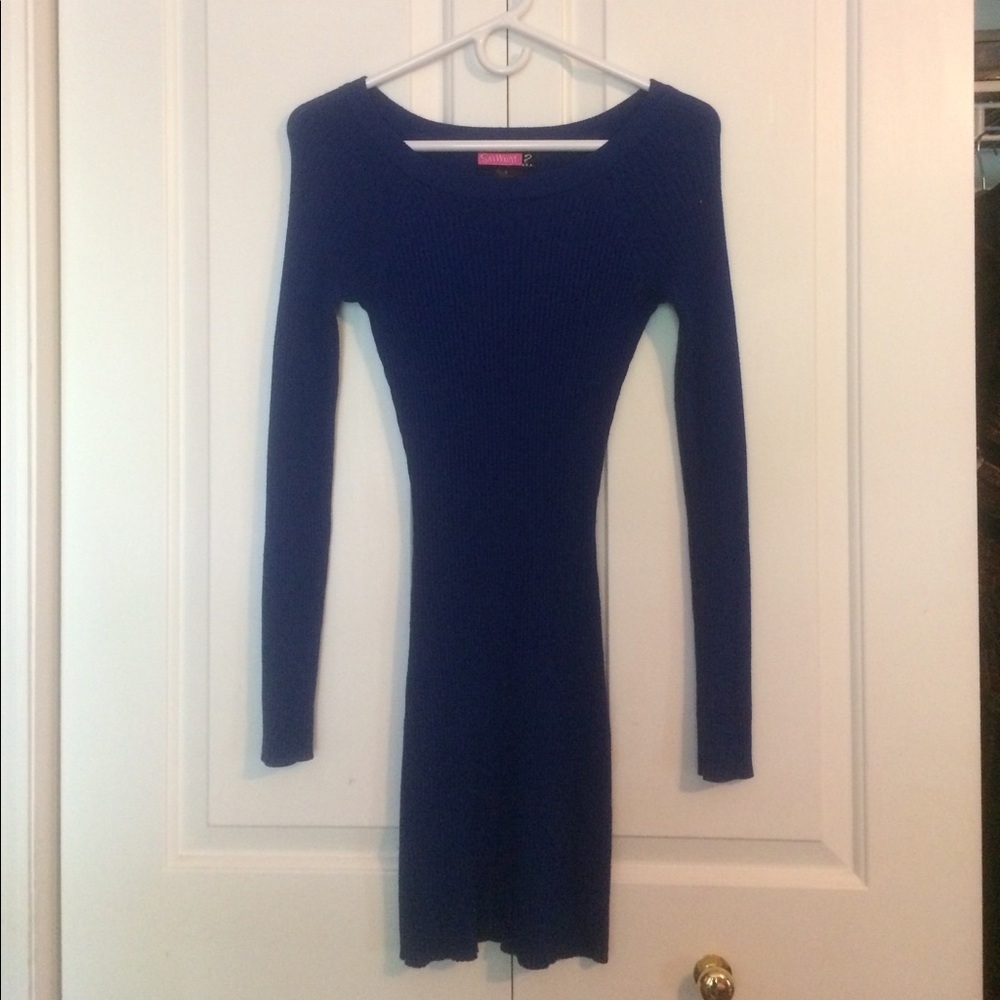 TIGHT LONG SLEEVE DRESS