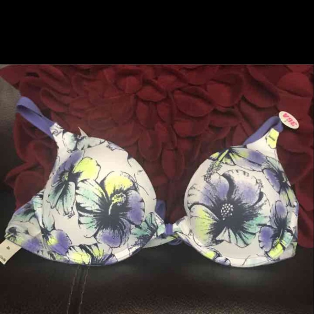 VS Pink bra *NWT*