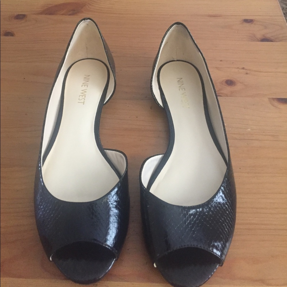 Nine West Peep-Toe flats
