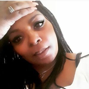 Meet your Posher, Beverly