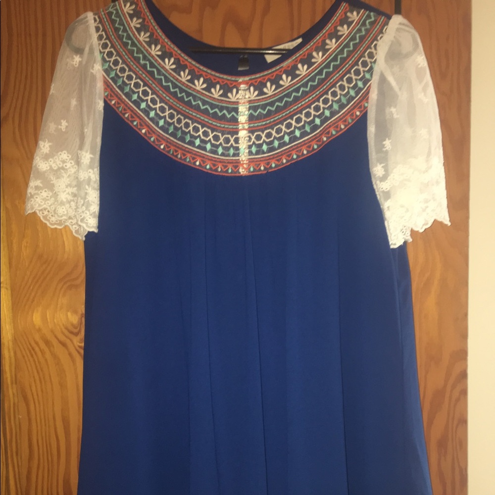 Shift Dress - Picture 3 of 4