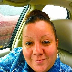 Meet your Posher, Noemi