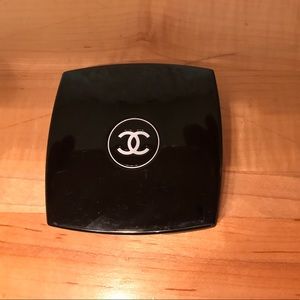2 Chanel palettes