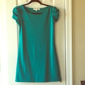 Forever 21 ruffled Sleeve dress