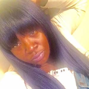 Meet your Posher, Ebony