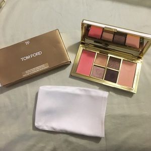 TOM FORD SOLEIL EYE & CHEEK PALETTE Warm 02