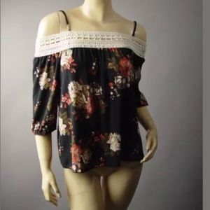 Rue 21 🌺Boho Floral Off the Shoulder Top