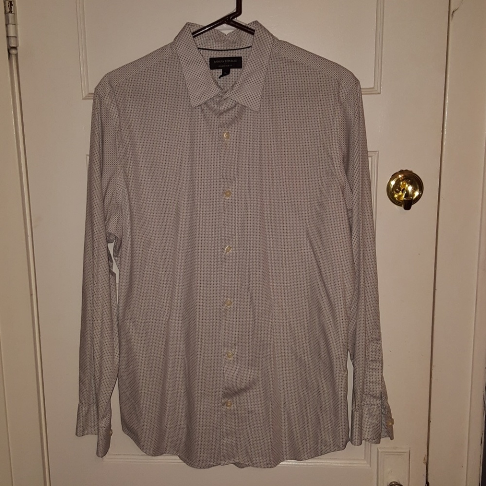 Casual button down dress shirt.