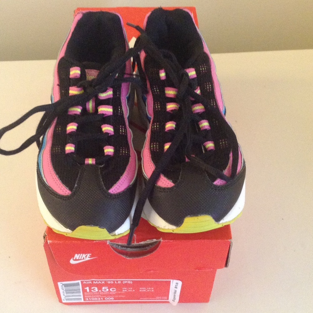 🚨SOLD🚨 Nike Air max '95 sz 13.5