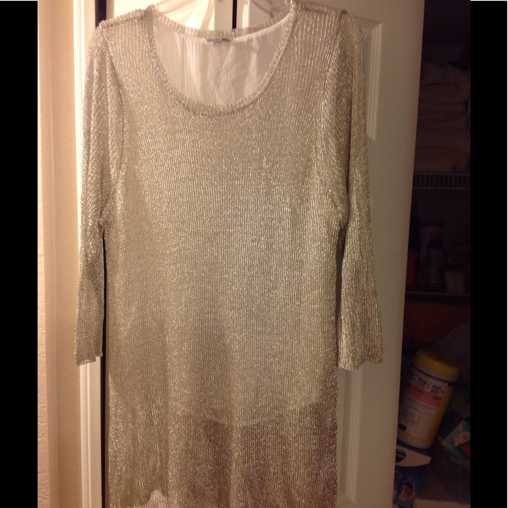 Avenue metallic chain 3/4 sleeve blouse
