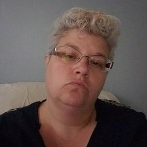 Meet your Posher, Marisa