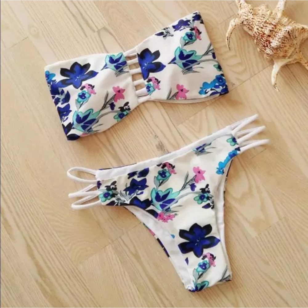 Bikinis 2 pcs