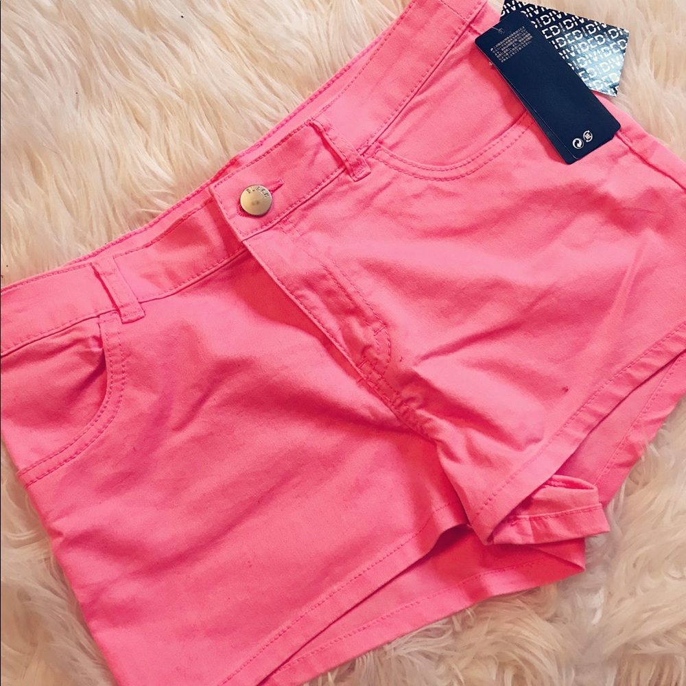 *MOVING SALE* H&M Hot Pink Festival Shorts NWT