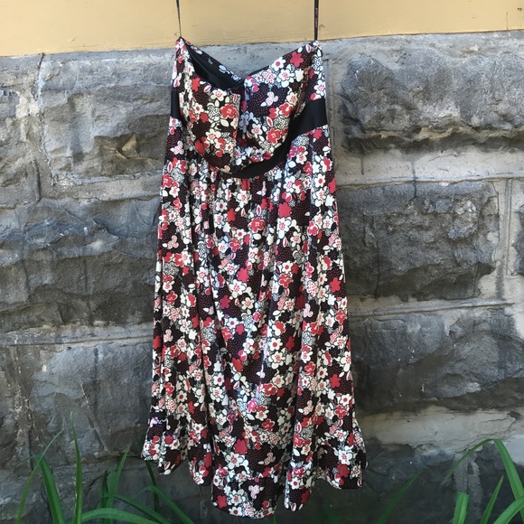 Betsey Johnson Dresses & Skirts - Betsy Johnson dress