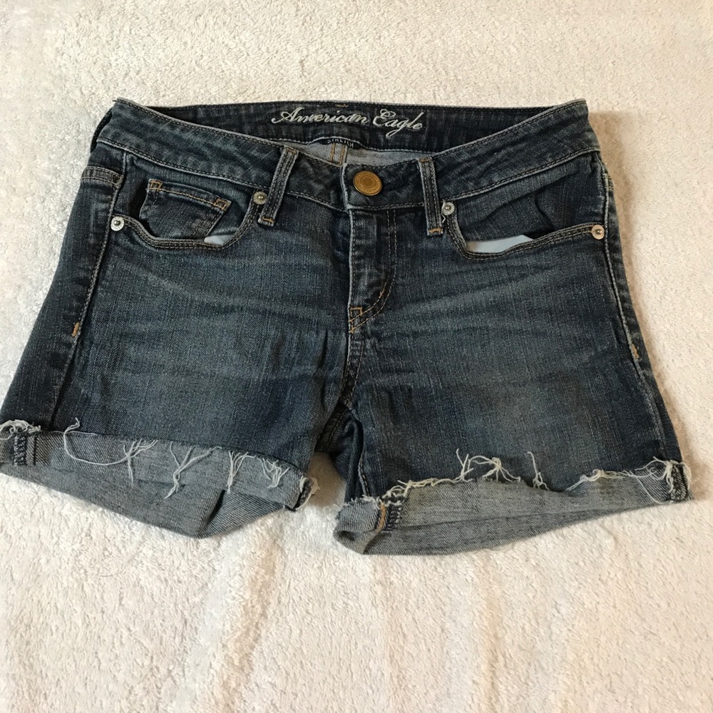 Jean shorts. Tiny size 2 🎉 great!