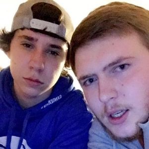 Meet your Posher, Ray