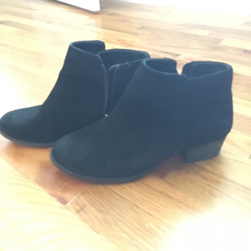 Jessica Simpson Black Leather Booties