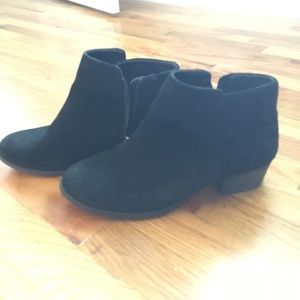 Jessica Simpson Black Leather Booties