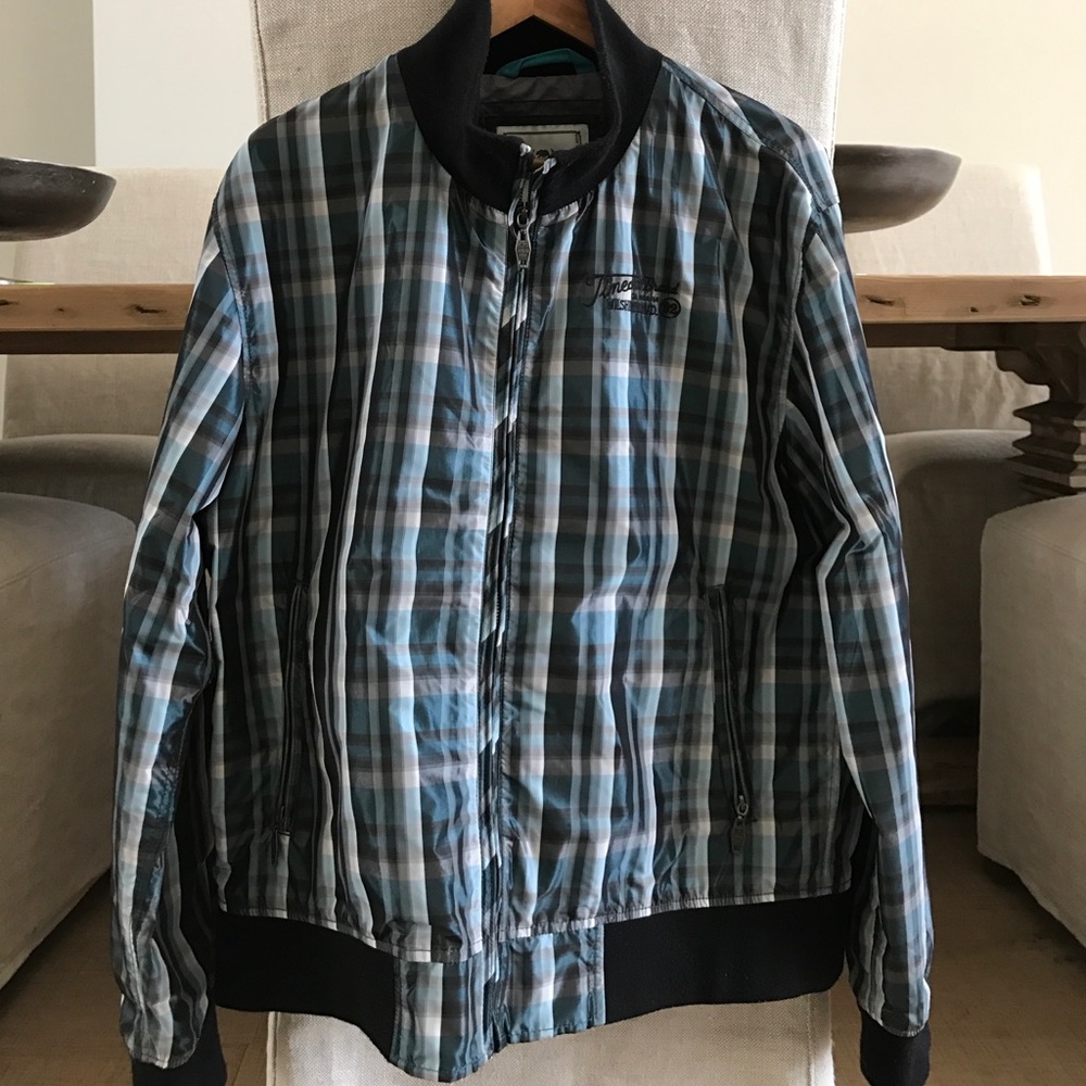 Men's jacket - water resistant.