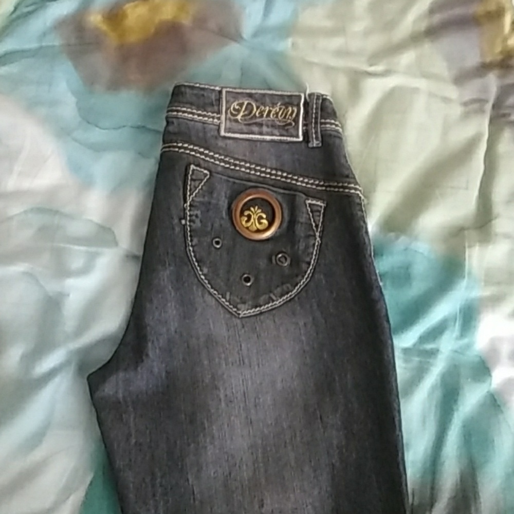 Jeans - Picture 3 of 4
